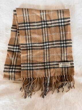 Burberry Beige and Black Classic Check 100% Lambswool Scarf 53”x9”